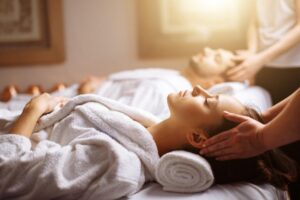 re you tired of receiving general massage services in your area? Want to enjoy a luxurious spa treatment, but do not know what to look for and expect from the services? Here's a quick guide to the massage and spa services available on the market today.