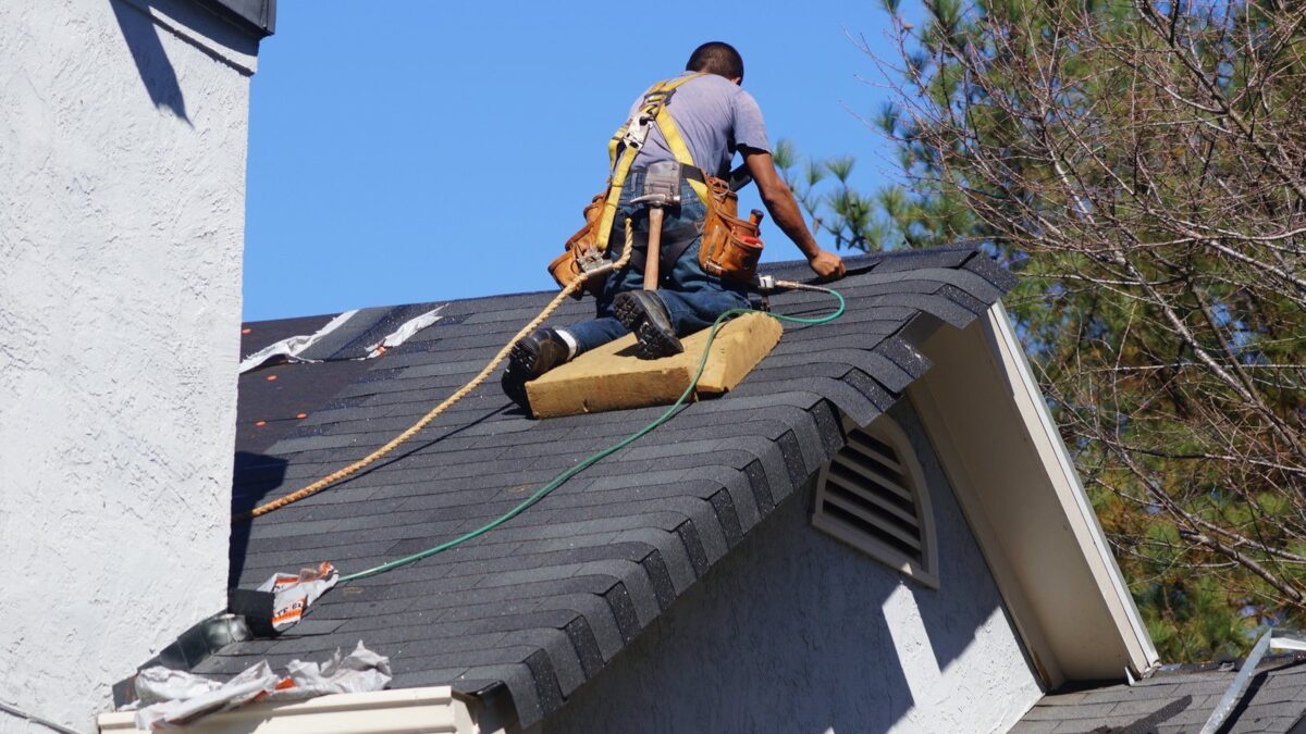 How Flat Roofing Can Be Beneficial For Your New House?