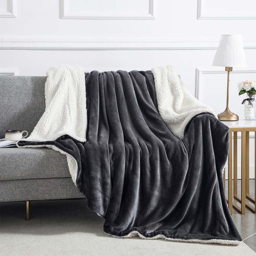 Sheepskin Quilt: The Best Option to Protect You from the Cold.