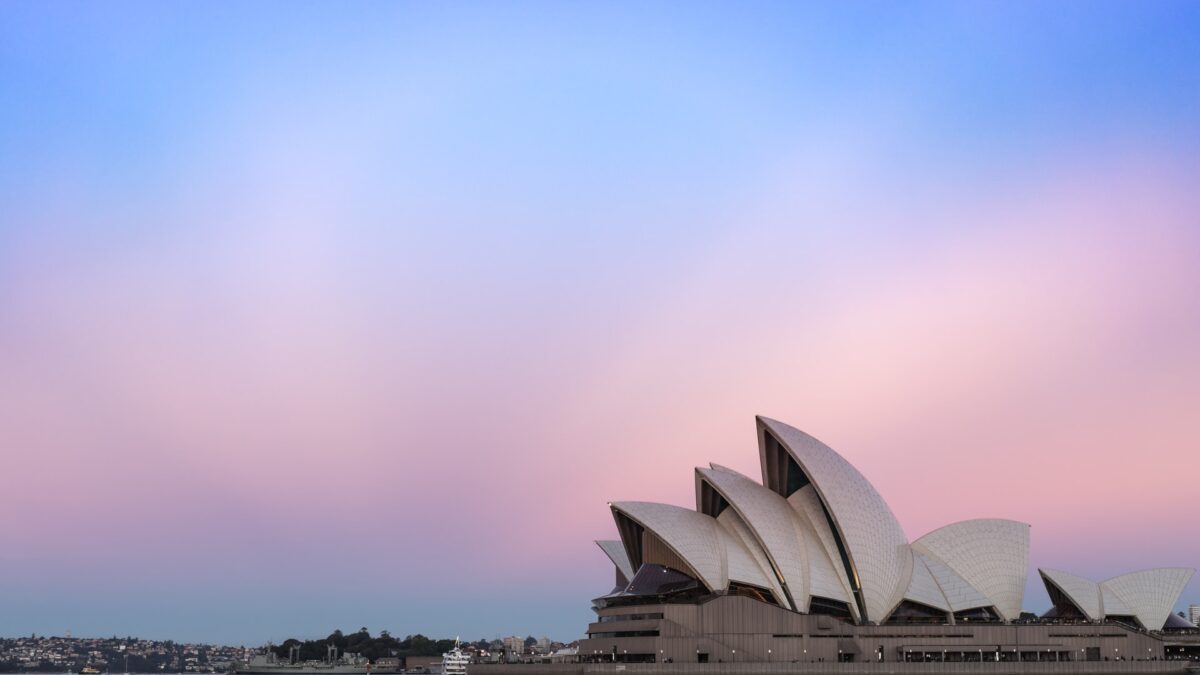 Aussie Culture: Top 7 Travel Etiquettes You Must Know When Visiting Australia