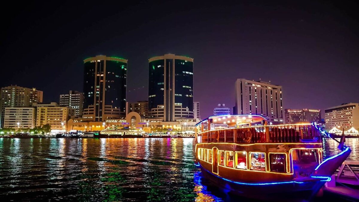 Why Should You Go On A Dhow Creek Cruise?