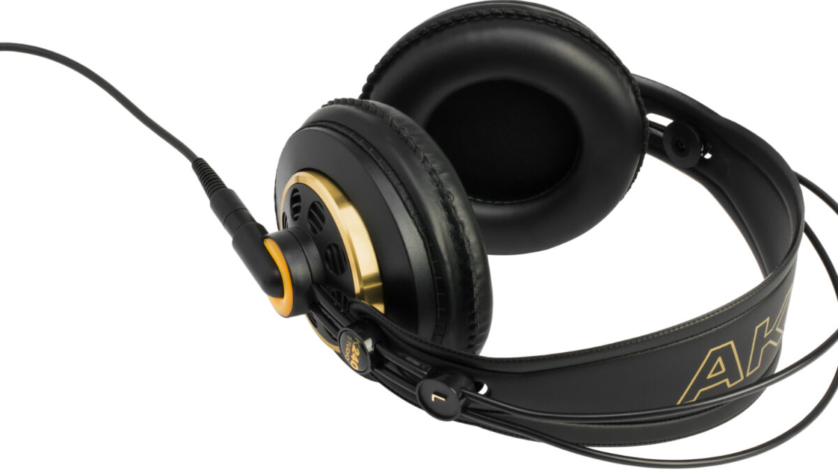 Reviewing the best headphones for podcasting – AKG K240 under $100