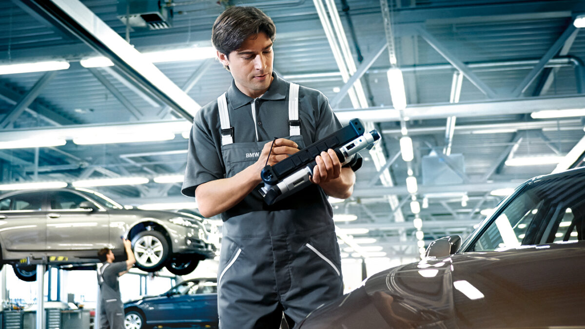 An Ultimate Guide For Smashed Car Repair In Accident