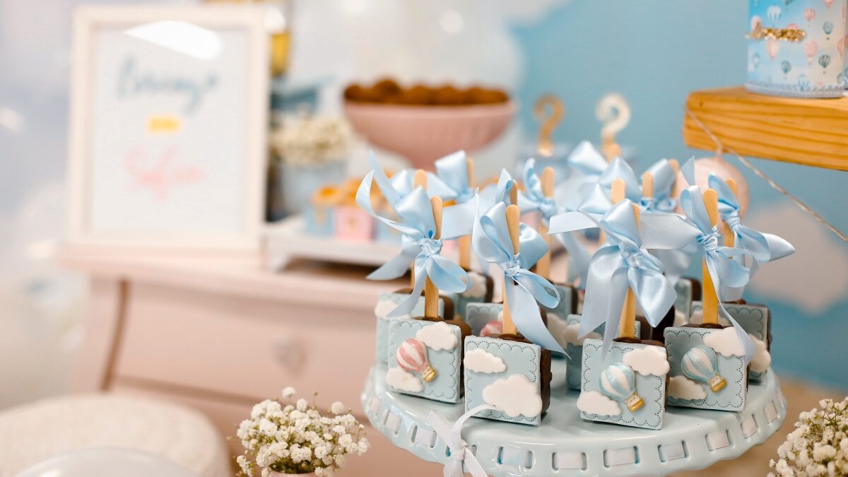 Here’s a guide to innovative baby shower gifts
