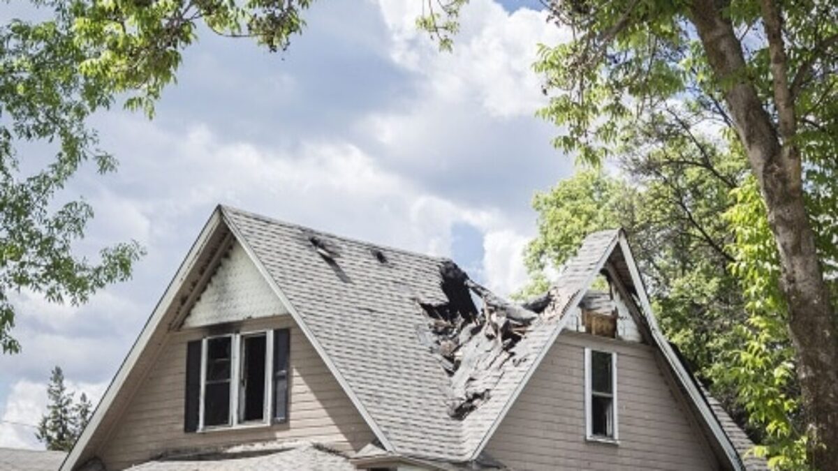 Selling a Damaged House As Is: What To Do?