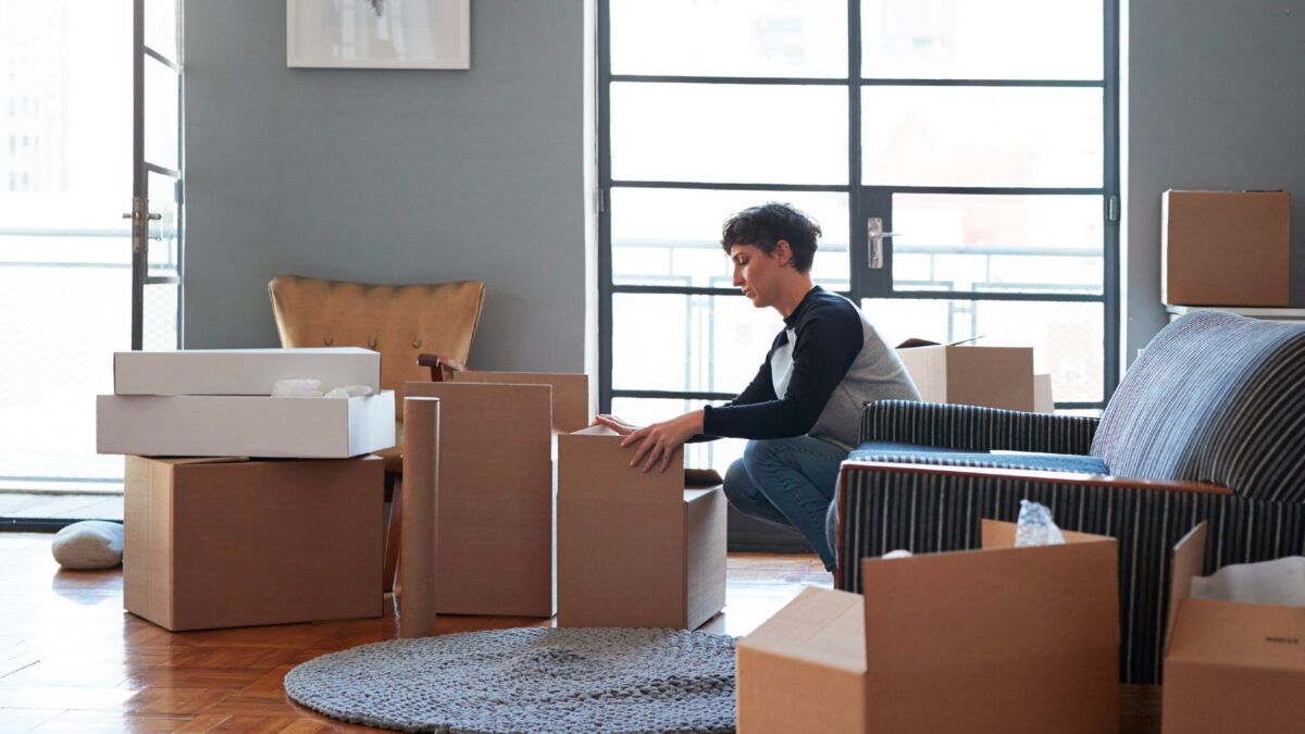 Office moving can be a daunting task if you don’t hire commercial movers in Toronto