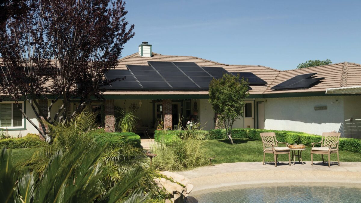 Why You Should Consider Turning Your House into a Green Home With Solar Panels