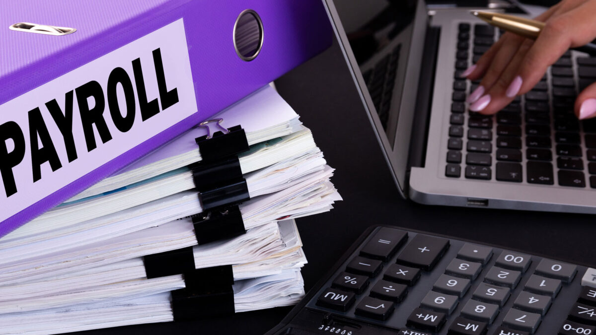 How to Handle Payroll Taxes for Your Business