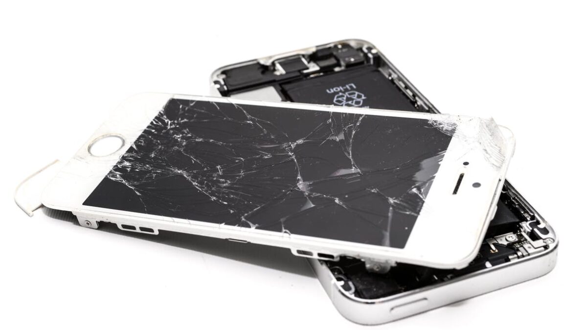 Repair your damaged mobile screen in 5 easy steps