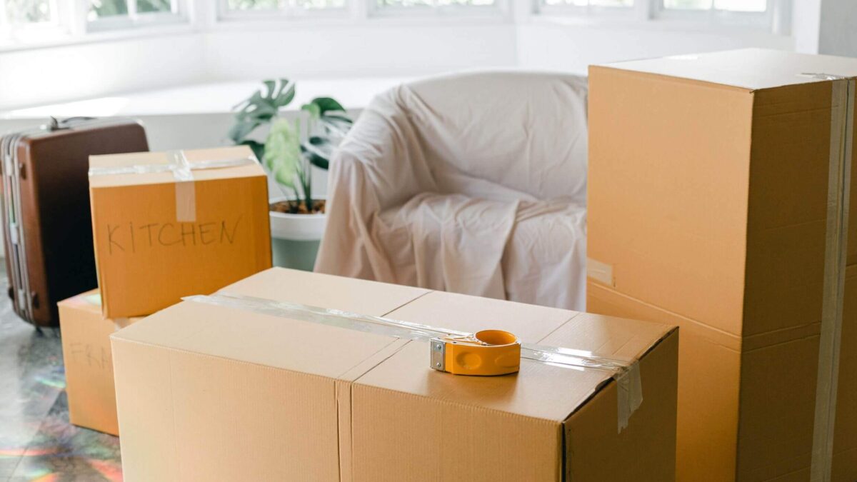 ADVANTAGES OF HIRING HOUSE MOVERS IN MANCHESTER YOU SHOULD KNOW