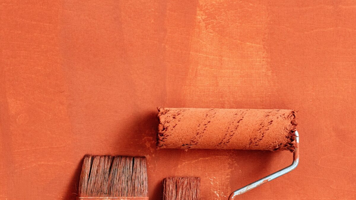 5 Red Wall Paint Colors for Your Home