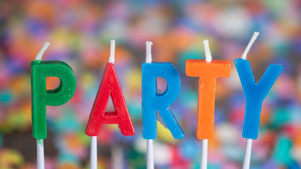 5 Unique Party Themes to Consider if You Are Born in the Summer