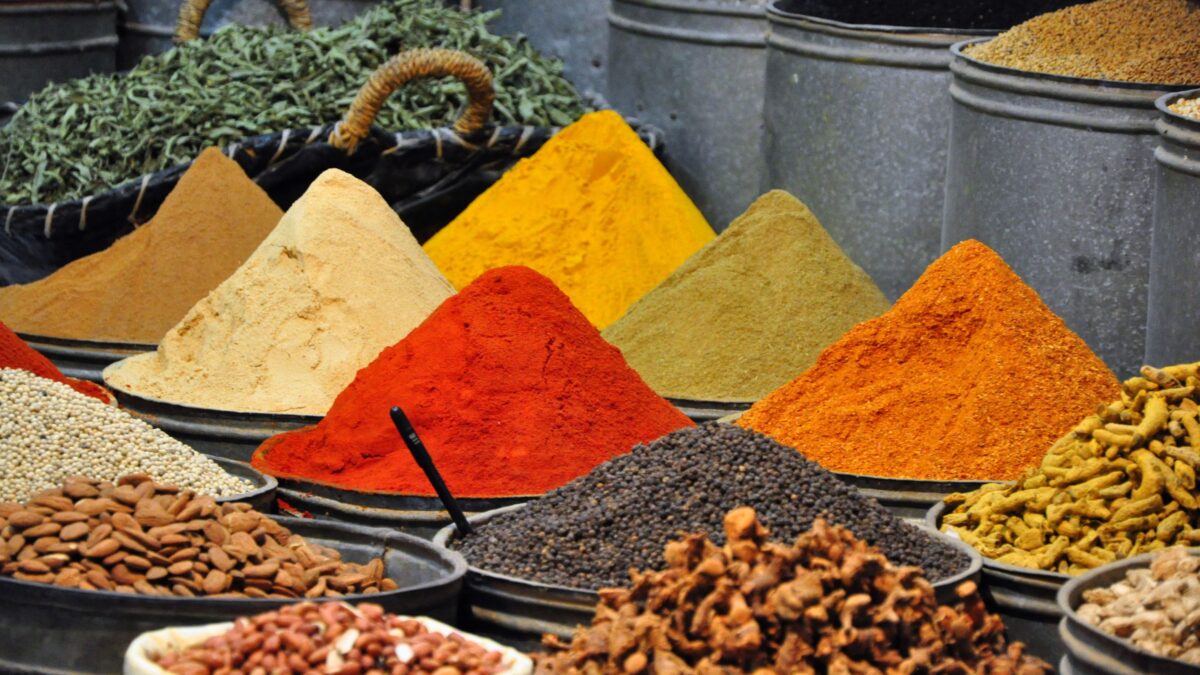 5 Spice Combinations You Must Try at Least Once