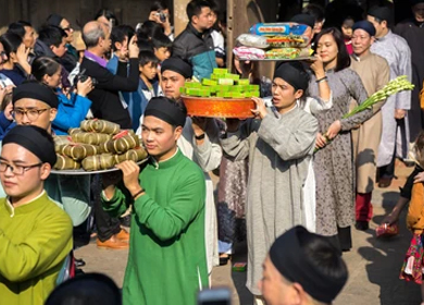 During the New Year celebration, the sale of the incense sticks skyrockets.