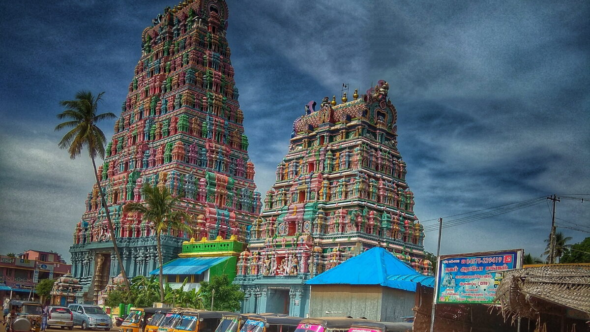 Some of the Well known and Most visit Temples in Tamil Nadu