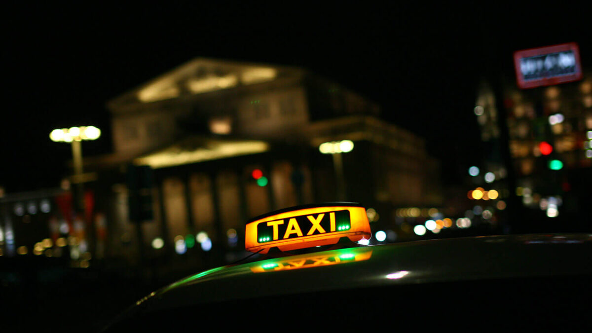 Why Choose Professional Taxi Service?