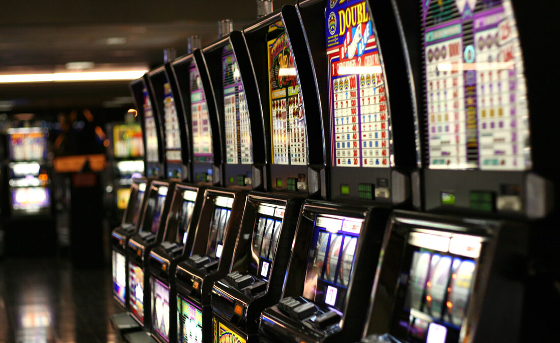 Tips For Playing Slot Machines