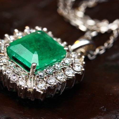 5 Good Reasons to Get Jewelry Insurance