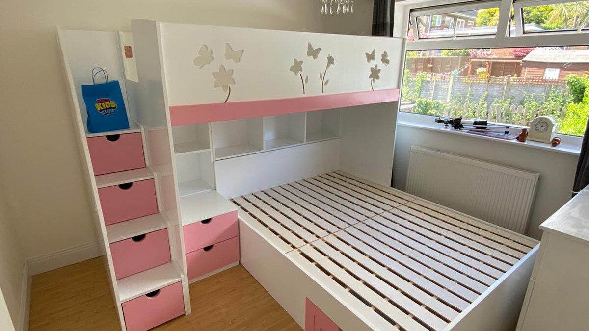 L shaped bunk beds are great for kids’ bedrooms