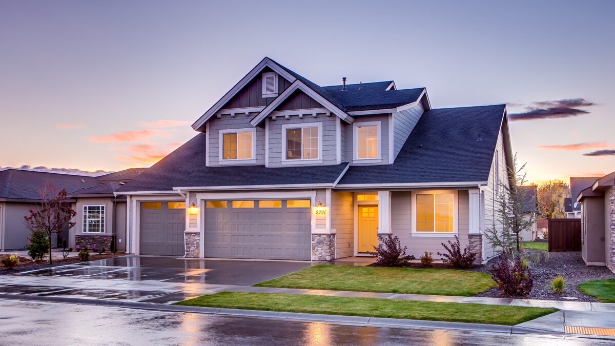 Who are the best siding contractors in the U.S.?
