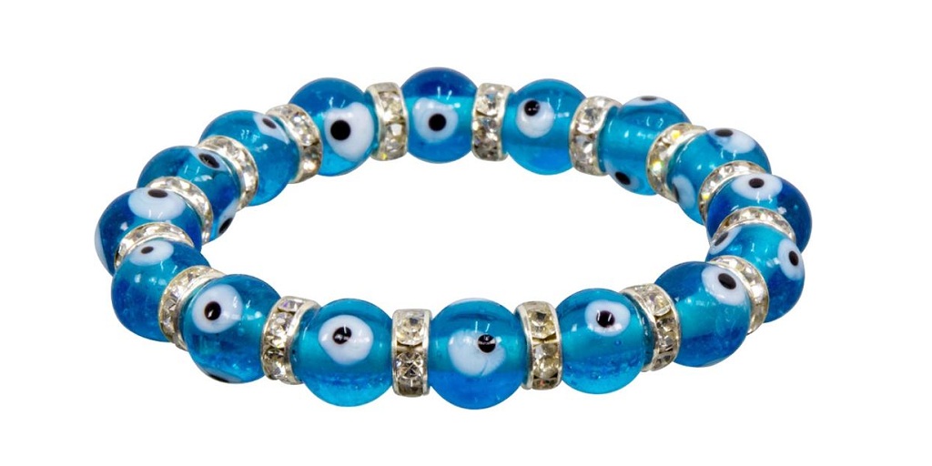 Thinking About Getting a Light Blue Evil Eye Bracelet? [Read This!]
