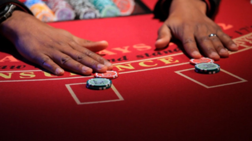 Tips & Guides When Playing At Online Casinos