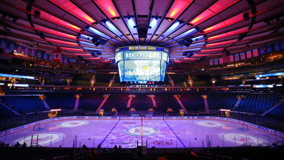 Madison Square Garden: New York Rangers fan banned for life after