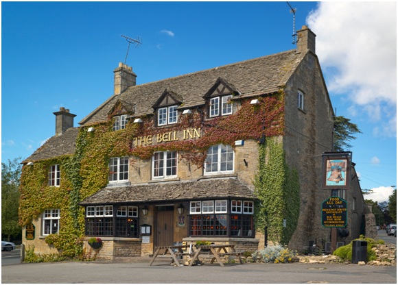 6 Best Dog Friendly Pubs in Stow on the Wold!