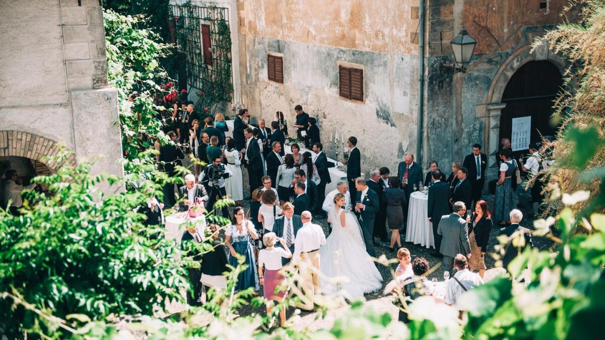 How to Choose the Perfect Wedding Venue in the Dolomites?
