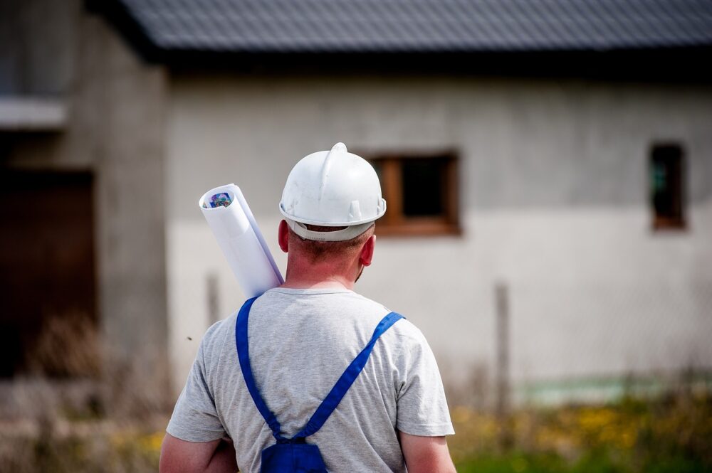 What are the Reasons to Hire a Professional Home Extension Services?
