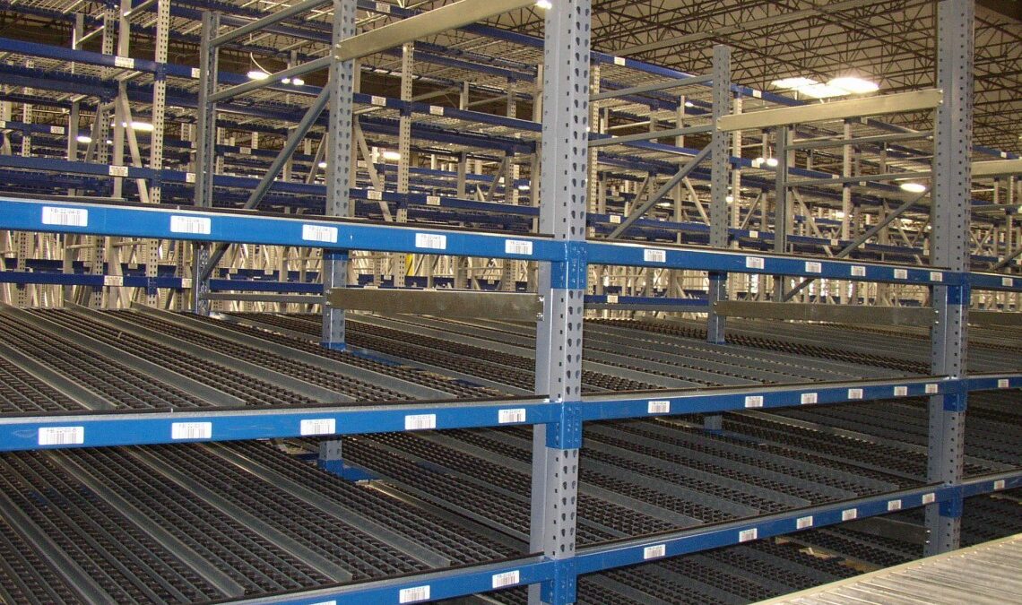 Material Handling Equipment for Budget Conscious Manufacturers