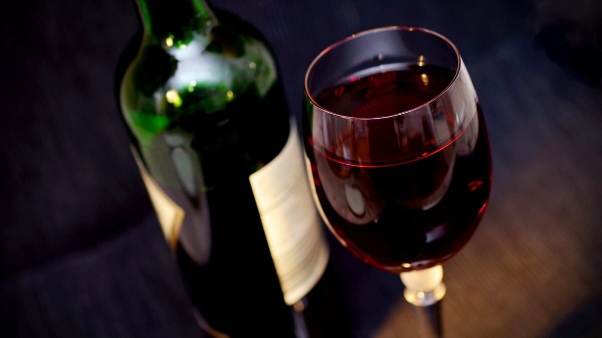 Top Health Benefits of Red Wine