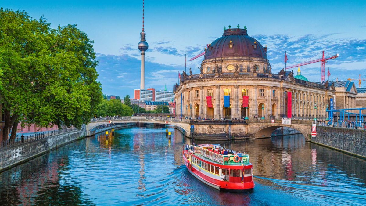 Berlin’s Exciting Tourist Attractions – Tapportugalairlinse