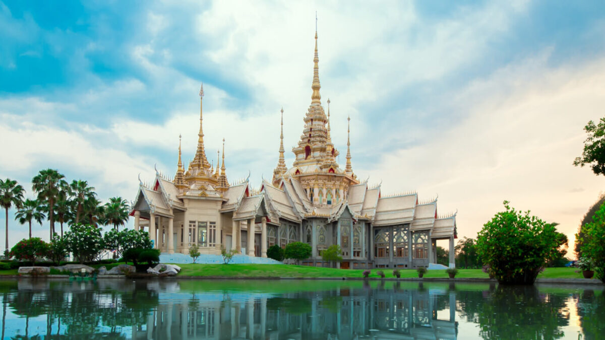 Why should you invest in Thai properties?