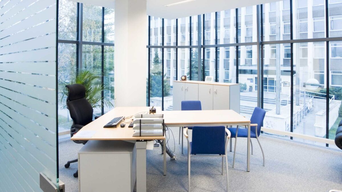 Office Furniture Checklist to Organise Your Workplace