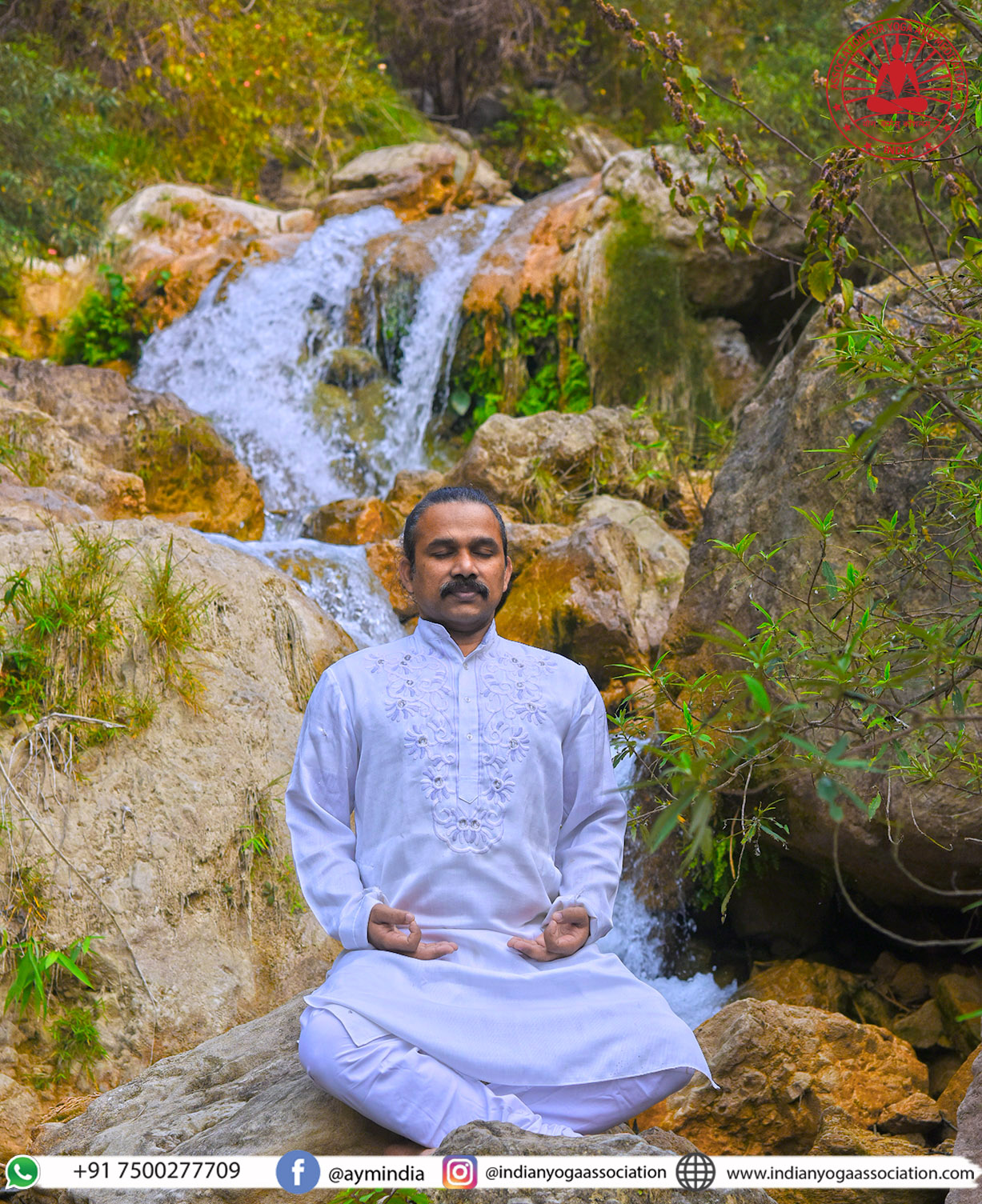 Yogi Chetan Mahesh doing Meditation