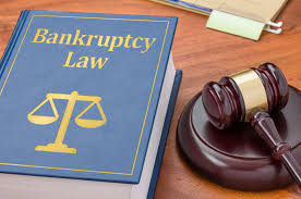 Advantages and Drawbacks of Filing for Chapter 13 Bankruptcy