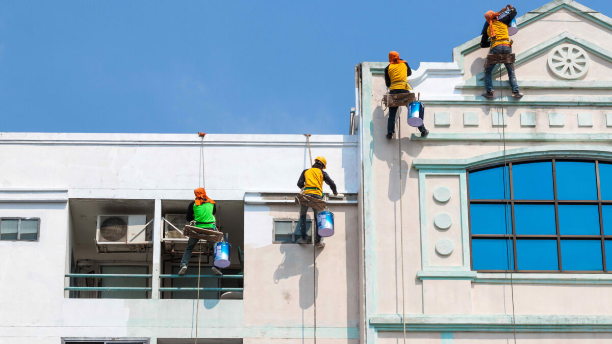 Why Should We Select Professional Façade Restoration Contractors in NYC?
