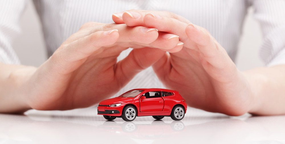 5 SMART DRIVING TIPS TO DROP THE COST OF YOUR AUTO INSURANCE
