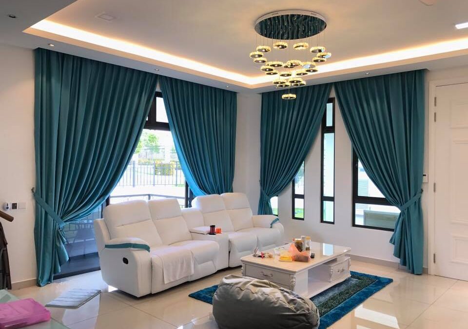 Refresh Your Living Room with These Affordable Carpets & Curtains in Dubai
