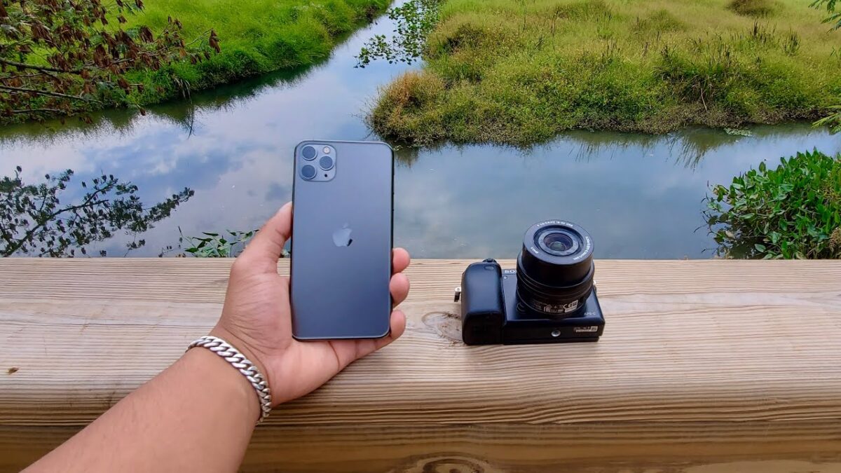 How to Transfer Photos on Sony Camera to iPhone 11 (Pro & Pro Max)