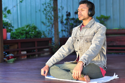 Best Meditation Headphones 2023
