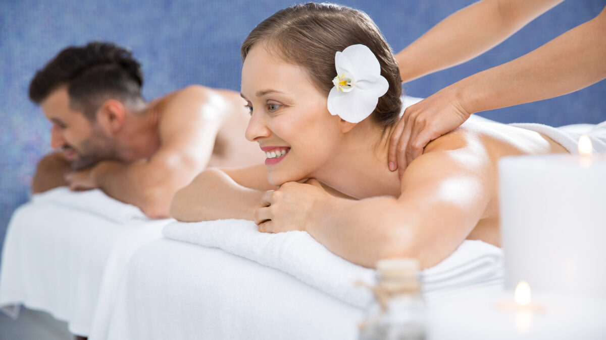 Couples Massage – An Amazing Bonding Experience