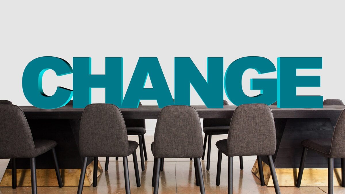 10 Reasons For Deploying Change Management In Your Organization