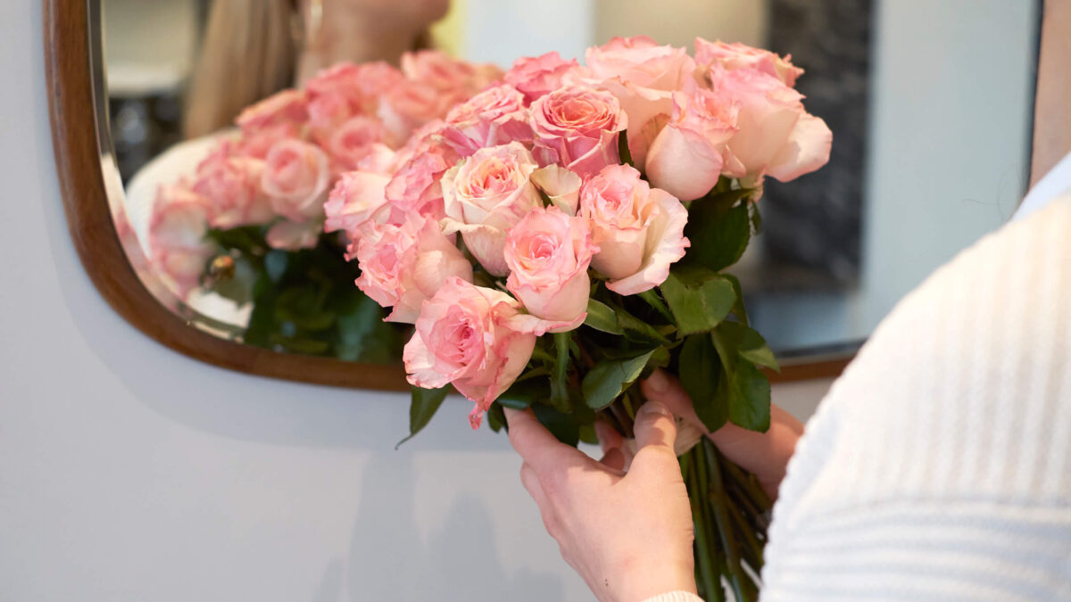 Best Occasions to Send Flowers to UAE Online