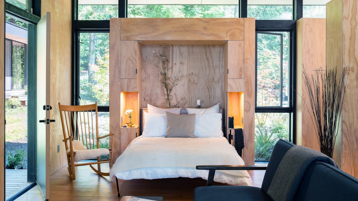 The Comfort And Style Of A Modern Murphy Bed