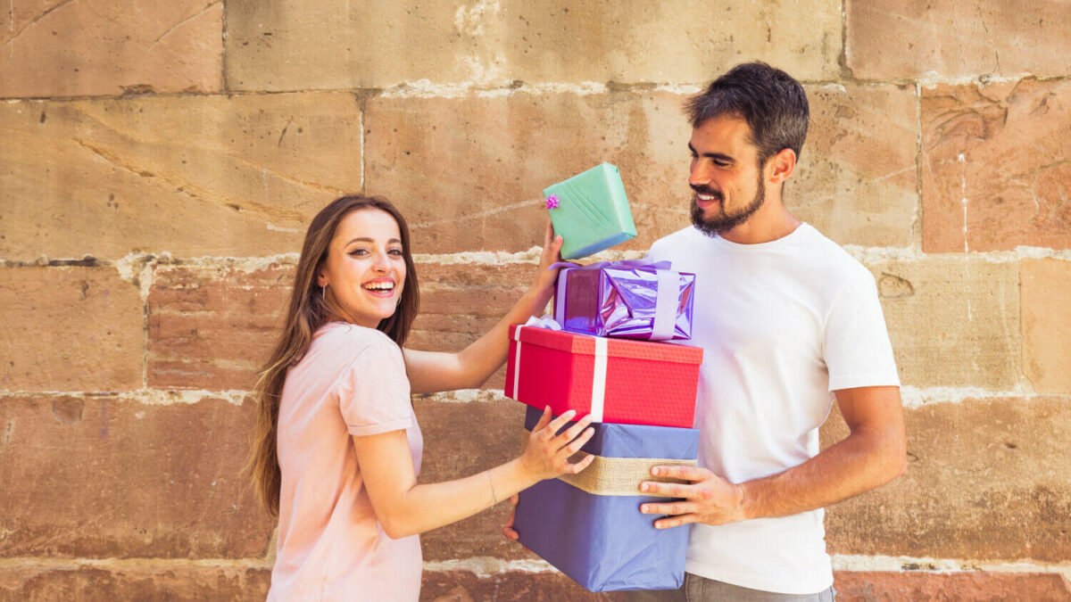 Top Notch Valentine Gifts for Him to Try for a Huge Surprise
