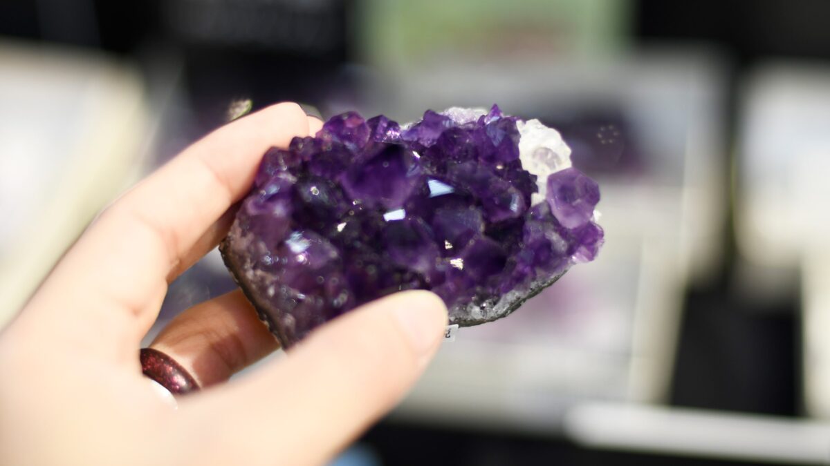 Unlocking The Secrets of Amethyst: Beginner’s Guide To Amethyst meaning and Benefits