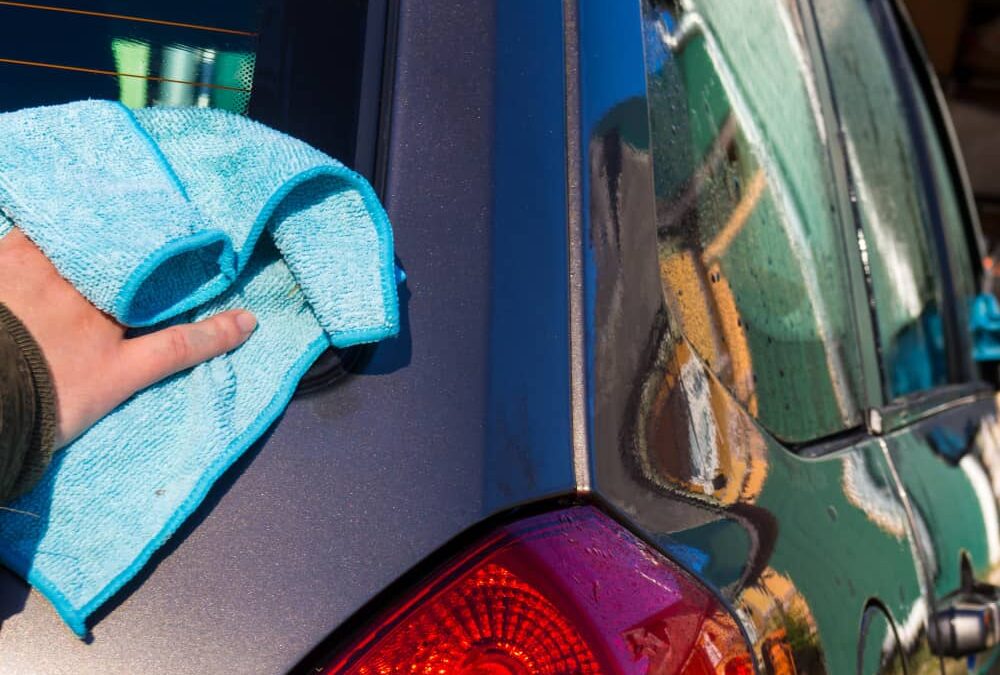 Keep Your Car Clean and Shiny with Regular car wash