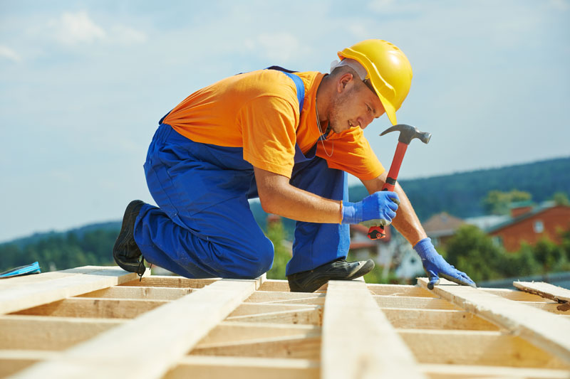 Questions to Ask a Professional Roofing Contractor Before Hiring
